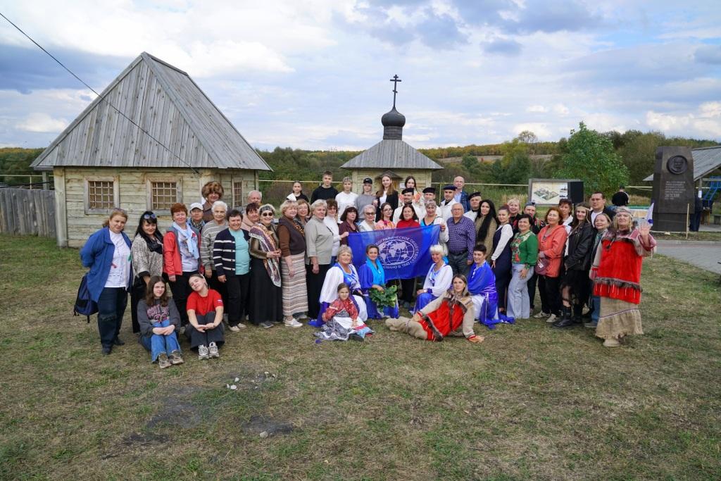 На родине Лаврентия Загоскина, в селе Николаевка, прошёл шестой фестиваль «Юконский ворон».